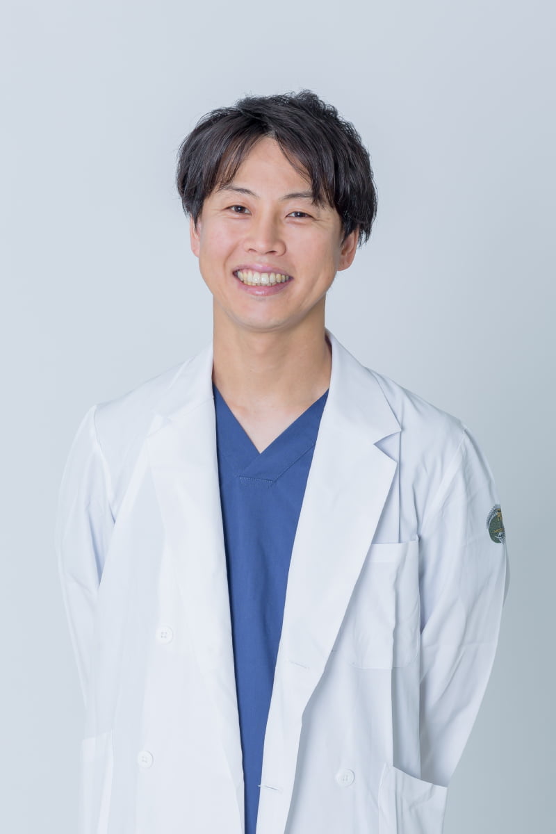 院長 栁瀬 哲至(Tetsuji Yanase)